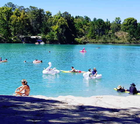 Black Diamond Lake - Accommodation Daintree 0