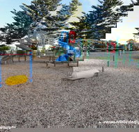 Susan Wilson Memorial Playground - Accommodation Daintree