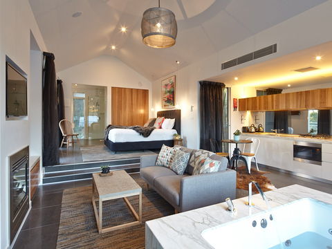 Hepburn Bathhouse & Spa - Accommodation Daintree 1
