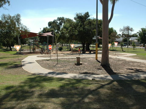 Rutherglen Apex Park - Accommodation Daintree 0