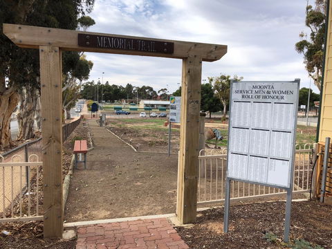 Moonta Area School Memorial Trail - Accommodation Daintree 1