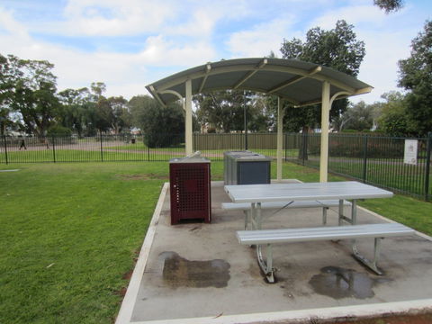 Sturt Park Reserve And Titanic Memorial - Accommodation Daintree 0