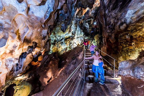 Jenolan Caves: Chifley Cave Tour - Accommodation Daintree 2