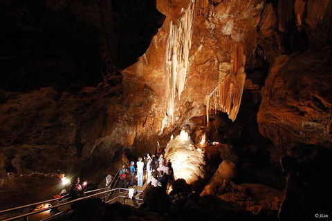 Jenolan Caves: Extended Temple Of Baal Cave Tour - Accommodation Daintree 2