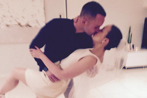 Elope In Paradise - Weddings At Mission Beach - Accommodation Daintree 0