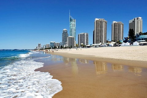 Gold Coast Airport Transfers : Airport OOL To Gold Coast City In Luxury Car - Accommodation Daintree 6