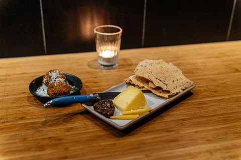The Flavors Of Perth: Fremantle Wine & Bites Private Tour - Accommodation Daintree 4