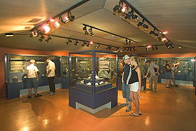 Battery Hill Mining Centre - Accommodation Daintree 0