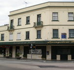 Livingstone Hotel - Accommodation Daintree