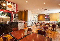 Gladstone Hotel - Accommodation Daintree 1