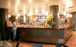 Ryans Paragon Hotel - Accommodation Daintree 2