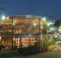 Castle Hill Tavern - Accommodation Daintree