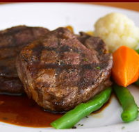 R. G. Mcgees Hotel Restaurant - Accommodation Daintree