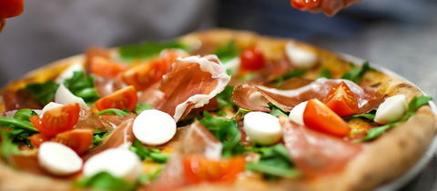 Camelot Gourmet Pizza - Accommodation Daintree 1