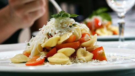 Lindoni's Italian Ristorante - Accommodation Daintree 3