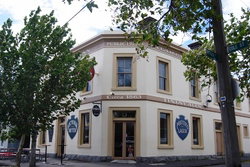 Steam Packet Hotel - Accommodation Daintree 0