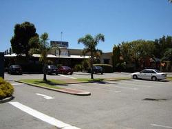 Wanneroo Villa Tavern - Accommodation Daintree 0