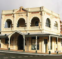 Empire Hotel - Accommodation Daintree