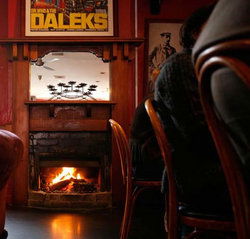 The British Crown Hotel - Accommodation Daintree 1