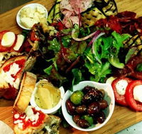 Arriva Pizzeria  Ristorante Italiano - Accommodation Daintree
