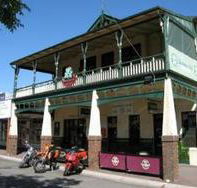 Shamrock Hotel Alexandra - Accommodation Daintree