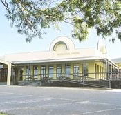 The Anglesea Hotel - Accommodation Daintree