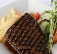 Commonwealth Hotel - Accommodation Daintree