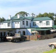 Robin Hood Hotel - Accommodation Daintree