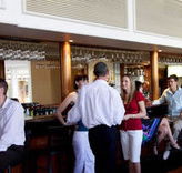 Cairns International Lobby Bar - Accommodation Daintree