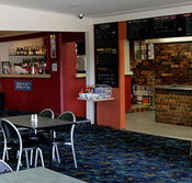 Greenwell Point Hotel - Accommodation Daintree