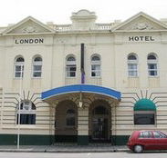 The London Hotel - Accommodation Daintree
