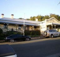 Earl of Spencer Historic Inn - Accommodation Daintree