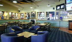 Twin Willows Hotel - Accommodation Daintree 2