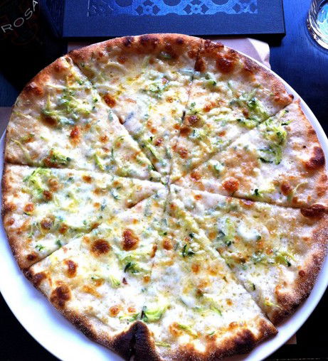 La Rosa Bar And Pizza - Accommodation Daintree 0