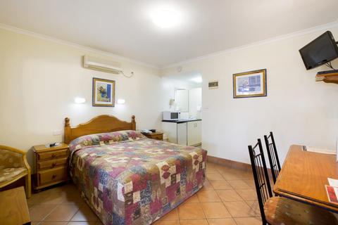Glenmore Hotel-Motel - Accommodation Daintree 1