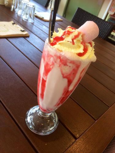 Q Bar & Brasserie On The Avenue - Accommodation Daintree 2