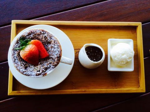 Q Bar & Brasserie On The Avenue - Accommodation Daintree 4