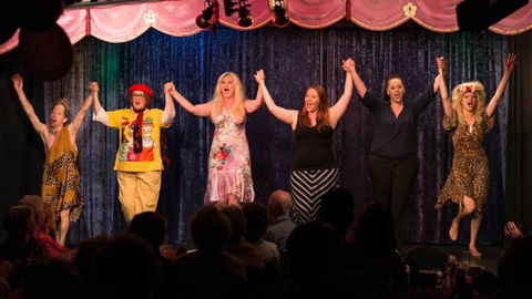 Footlights Theatre Restaurant - Accommodation Daintree 2