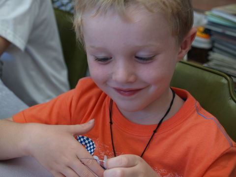 School Holiday One Hour Beading Workshops - Accommodation Daintree 2