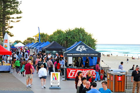 Surfers Paradise Beachfront Markets - Accommodation Daintree 1