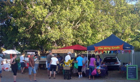 Yeppoon Community Market - Accommodation Daintree 1