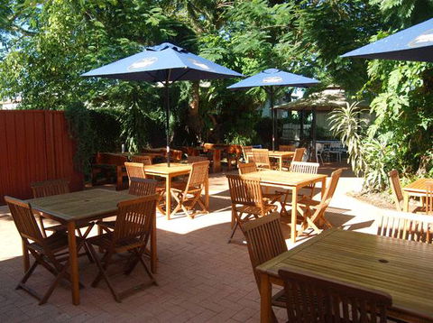 Four Iron Restaurant - Accommodation Daintree 0