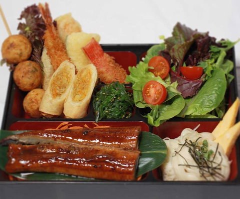 Zen Japanese Restaurant & Sushi Bar - Accommodation Daintree 3