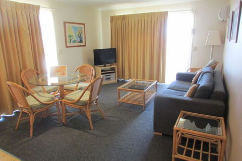 Aqualuna Beach Resort - Accommodation Daintree 6