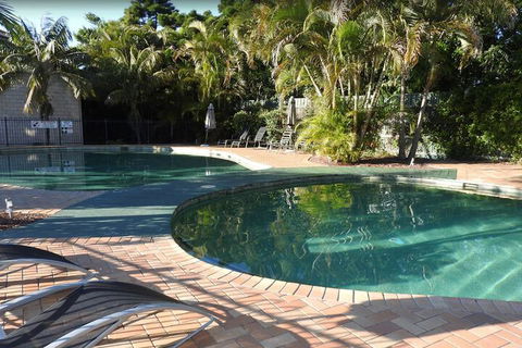 Aqualuna Beach Resort - Accommodation Daintree 4