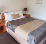 Econo Lodge Hacienda Motel Geelong - Accommodation Daintree