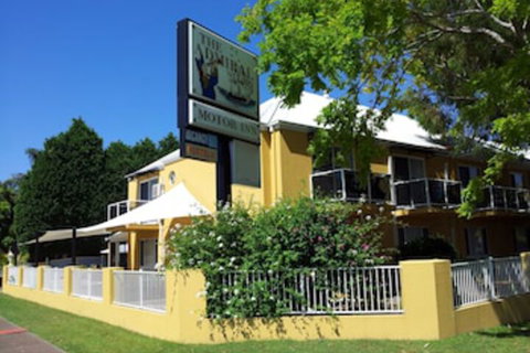 Admiral Nelson Motor Inn - Accommodation Daintree 0