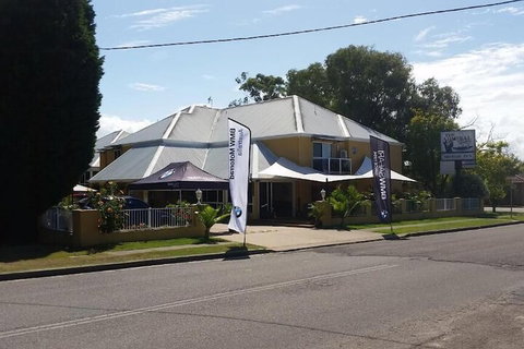 Admiral Nelson Motor Inn - Accommodation Daintree 2