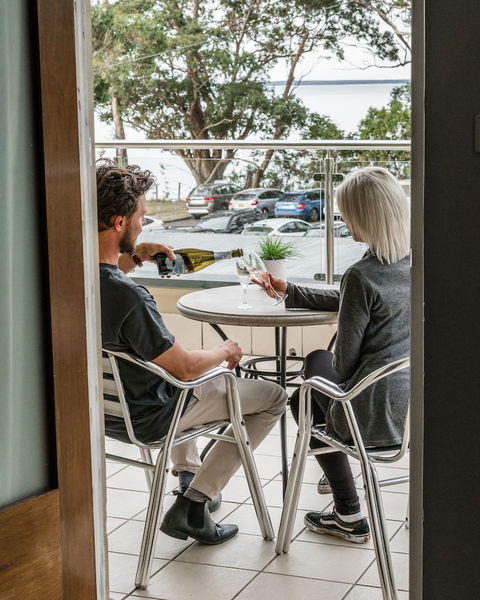 The Huskisson - Accommodation Daintree 6
