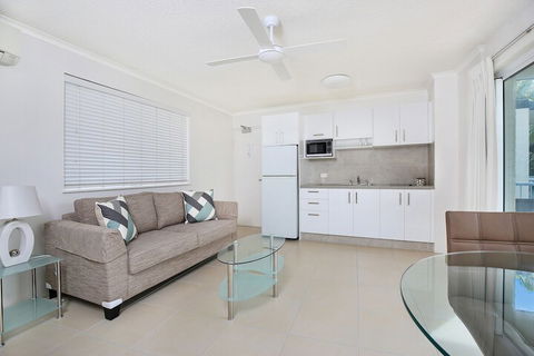 Beachside Mooloolaba - Accommodation Daintree 3